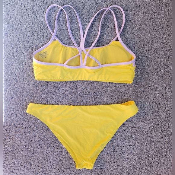 Athleta Chroma Cross Strap Bikini Top & Yellow Lowrise Bottom Womens Size Medium - Picture 3 of 8